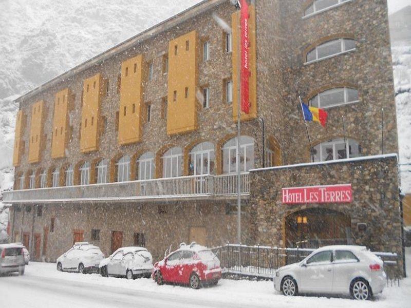 Hotel Les Terres LʼAldosa Exteriér fotografie